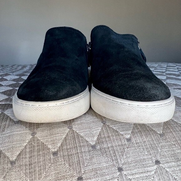 Gentle Souls by Kenneth Cole Lowe Black Suede Slip On Sneaker Shoes Women’s 6 M - Picture 7 of 15